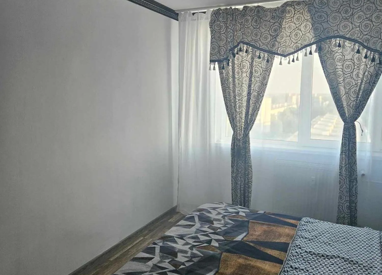 Apartament Nadal Бухарест 0*,